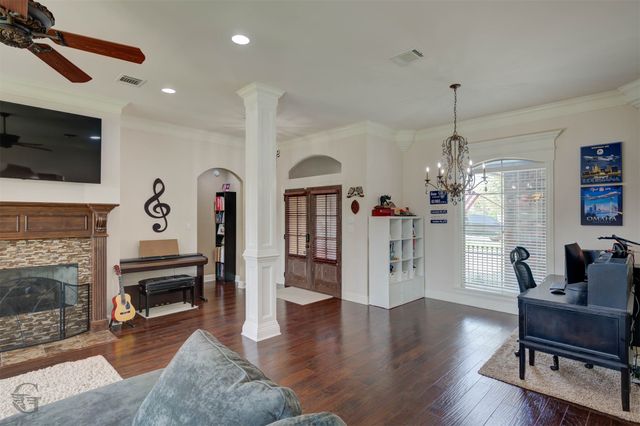 520 Falling Water Circle, Bossier City, LA 71112