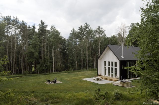 596 Perry Road, Bethel, NY 12720