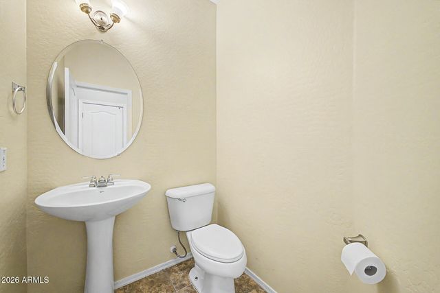 8776 W DREYFUS Drive, Peoria, AZ 85381