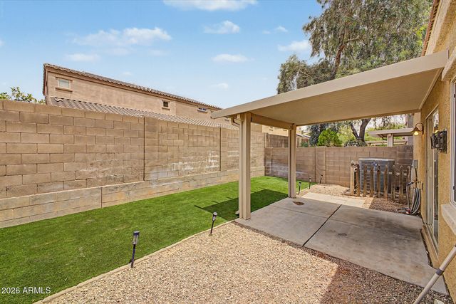 8776 W DREYFUS Drive, Peoria, AZ 85381