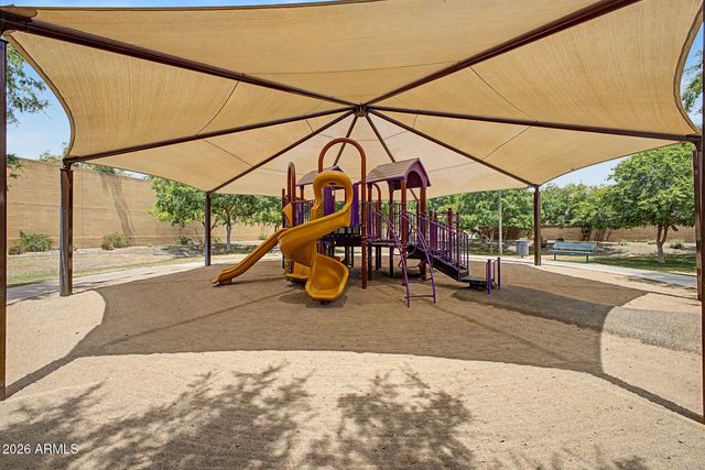 8776 W DREYFUS Drive, Peoria, AZ 85381