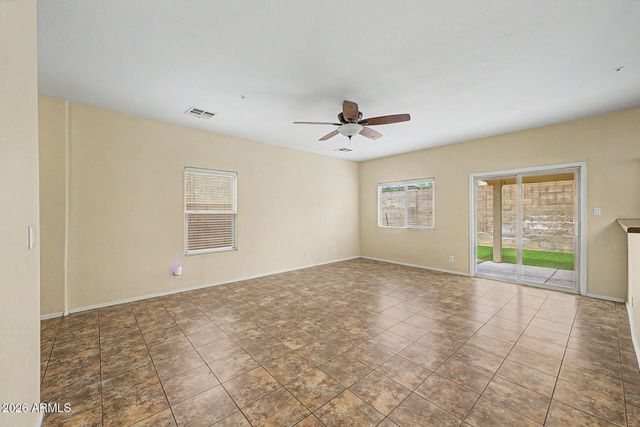8776 W DREYFUS Drive, Peoria, AZ 85381