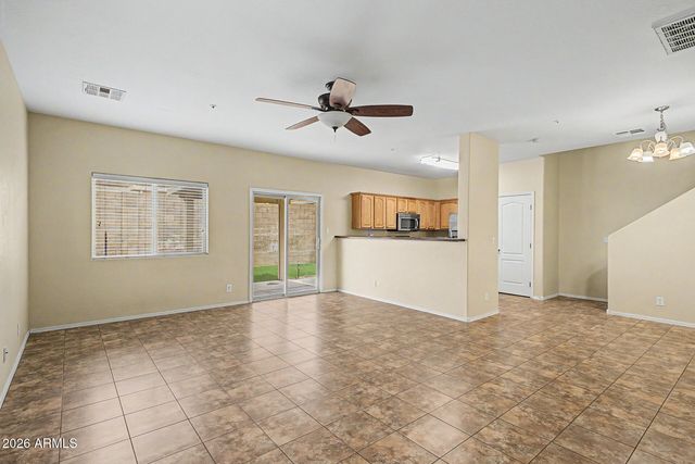 8776 W DREYFUS Drive, Peoria, AZ 85381