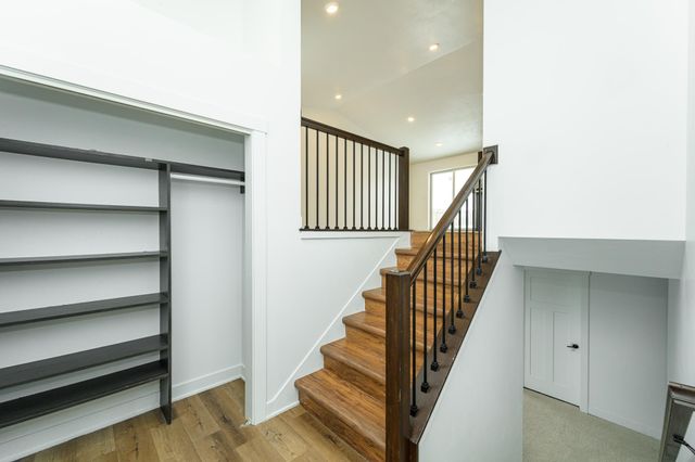 3112 Eastwood Road SE, Rochester, MN 55904