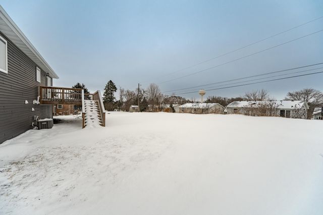 3112 Eastwood Road SE, Rochester, MN 55904