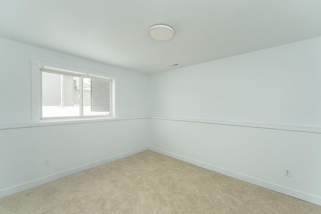 3112 Eastwood Road SE, Rochester, MN 55904