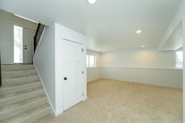 3112 Eastwood Road SE, Rochester, MN 55904