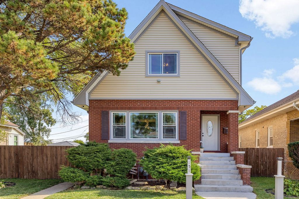 151 22nd Avenue, Bellwood, IL 60104