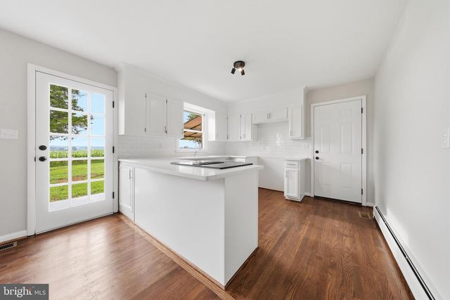 13819 BROADFORDING CHURCH RD, Hagerstown, MD 21740