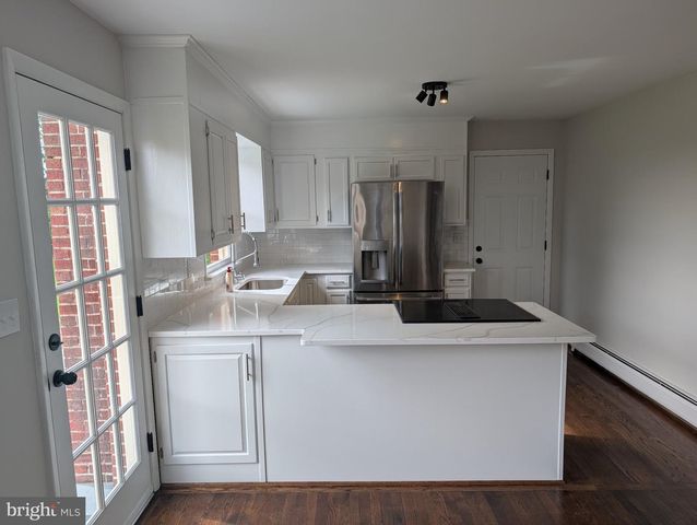 13819 BROADFORDING CHURCH RD, Hagerstown, MD 21740