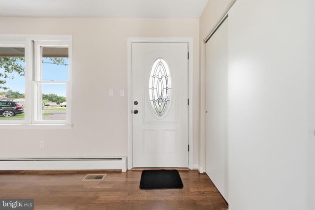 13819 BROADFORDING CHURCH RD, Hagerstown, MD 21740