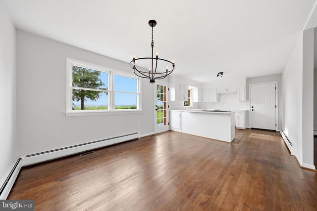 13819 BROADFORDING CHURCH RD, Hagerstown, MD 21740