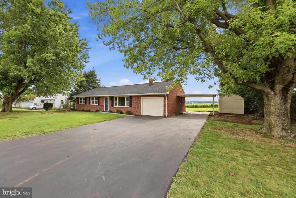 13819 BROADFORDING CHURCH RD, Hagerstown, MD 21740