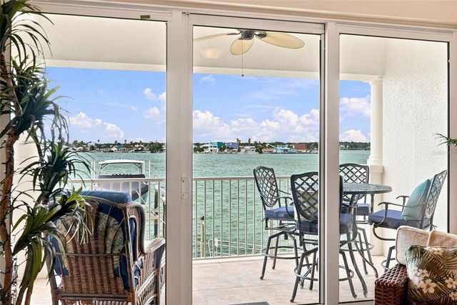17735 GULF BOULEVARD 204, Redington Shores, FL 33708
