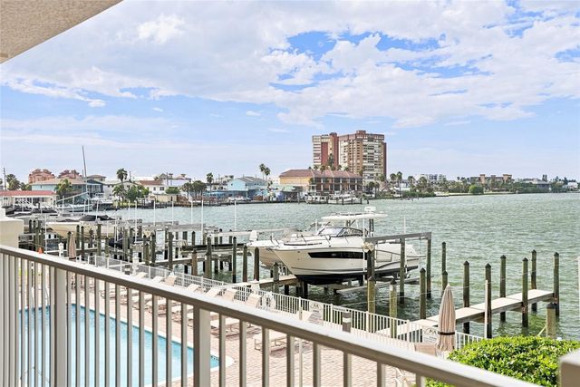 17735 GULF BOULEVARD 204, Redington Shores, FL 33708