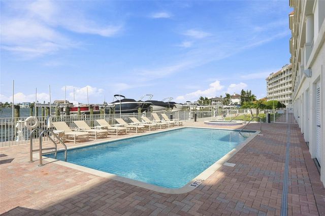17735 GULF BOULEVARD 204, Redington Shores, FL 33708