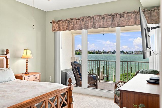 17735 GULF BOULEVARD 204, Redington Shores, FL 33708