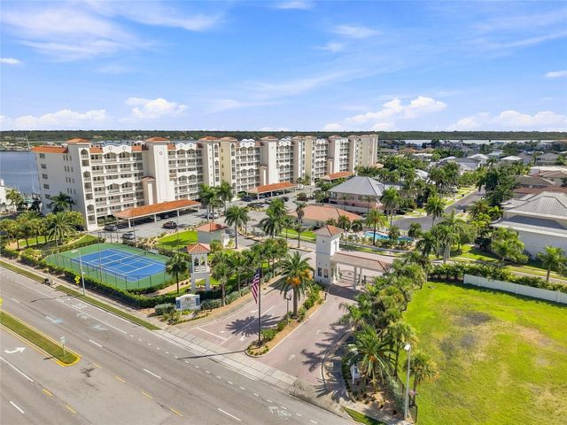 17735 GULF BOULEVARD 204, Redington Shores, FL 33708