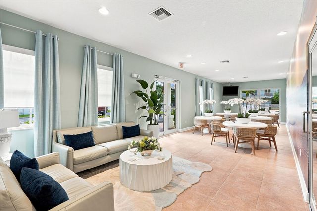 17735 GULF BOULEVARD 204, Redington Shores, FL 33708