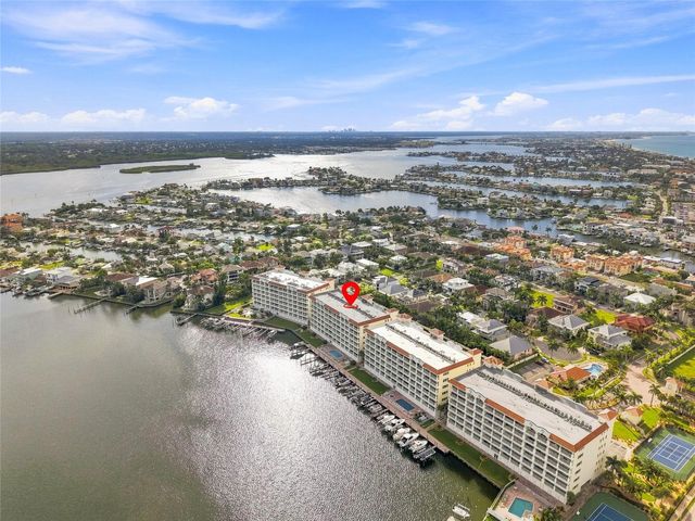 17735 GULF BOULEVARD 204, Redington Shores, FL 33708