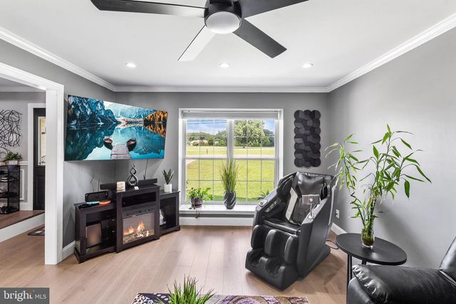 2537 PALERMO AVE, Vineland, NJ 08361