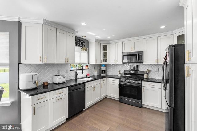 2537 PALERMO AVE, Vineland, NJ 08361