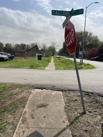 1018 Calloway, Houston, TX 77029