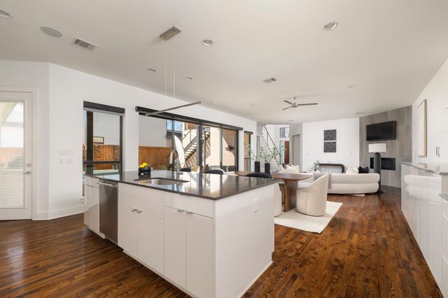 3922 Valley Ridge Road, Dallas, TX 75220