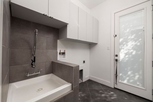 3922 Valley Ridge Road, Dallas, TX 75220