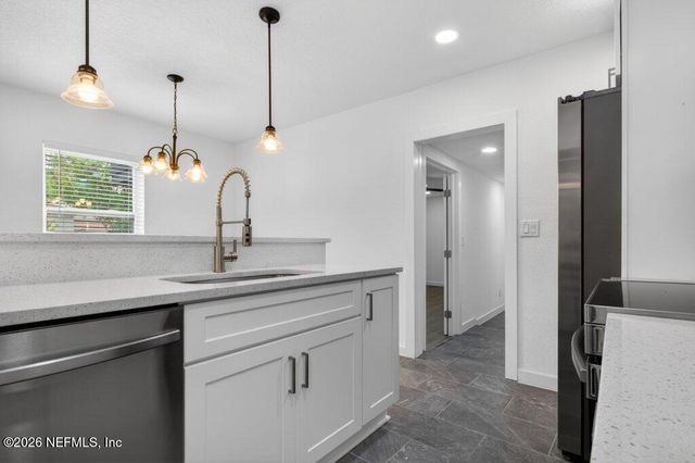 536 SAPELO Road, Jacksonville, FL 32216