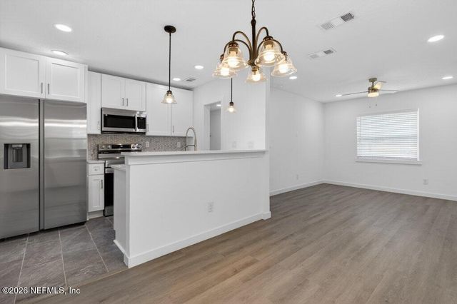 536 SAPELO Road, Jacksonville, FL 32216