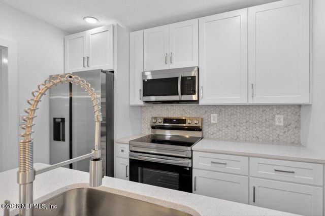 536 SAPELO Road, Jacksonville, FL 32216