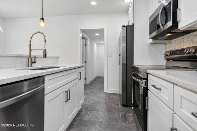 536 SAPELO Road, Jacksonville, FL 32216