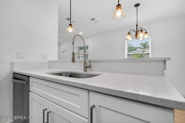 536 SAPELO Road, Jacksonville, FL 32216