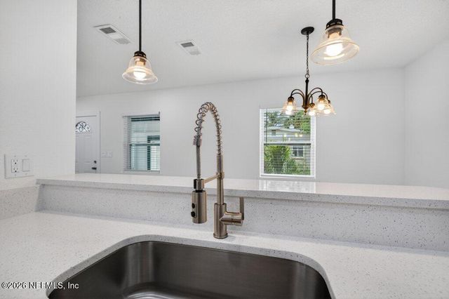 536 SAPELO Road, Jacksonville, FL 32216