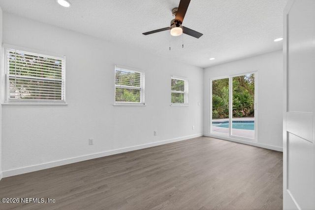 536 SAPELO Road, Jacksonville, FL 32216