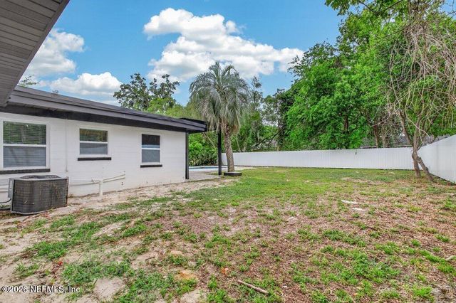 536 SAPELO Road, Jacksonville, FL 32216