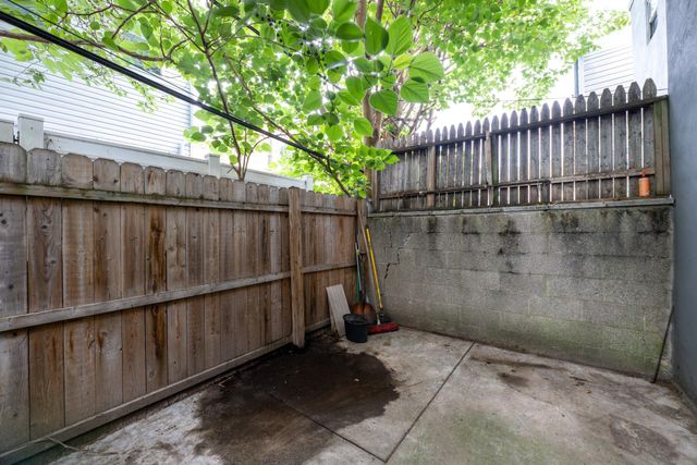 2117 MOUNTAIN ST, Philadelphia, PA 19145