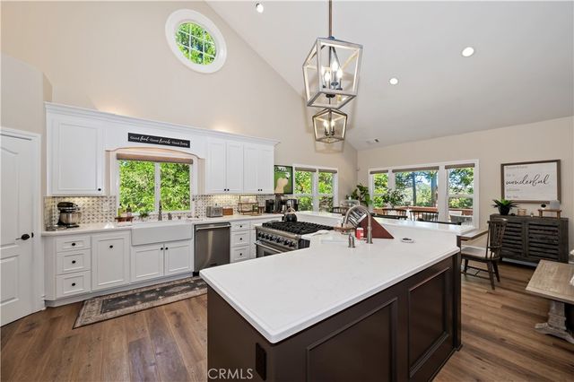 757 Nadelhorn Drive, Lake Arrowhead, CA 92352