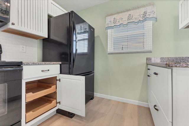 4080 IRONWOOD CIRCLE W 306C, Bradenton, FL 34209