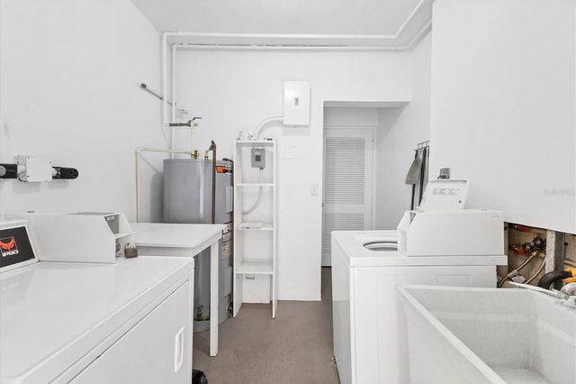 4080 IRONWOOD CIRCLE W 306C, Bradenton, FL 34209