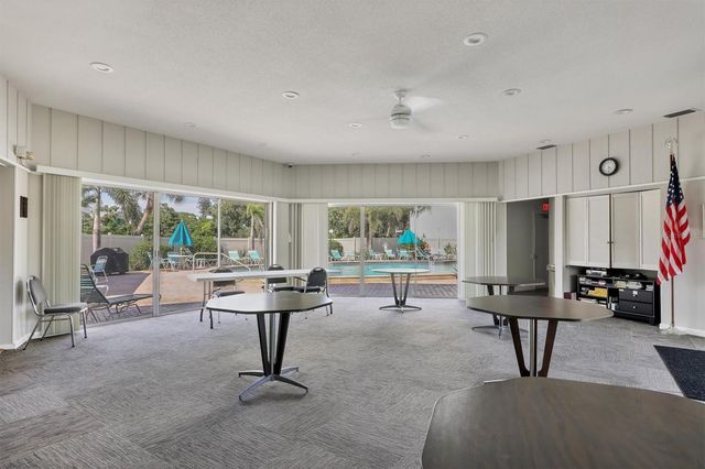 4080 IRONWOOD CIRCLE W 306C, Bradenton, FL 34209