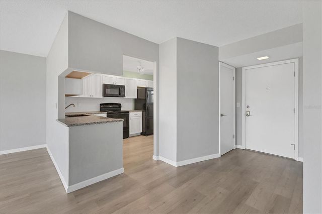 4080 IRONWOOD CIRCLE W 306C, Bradenton, FL 34209