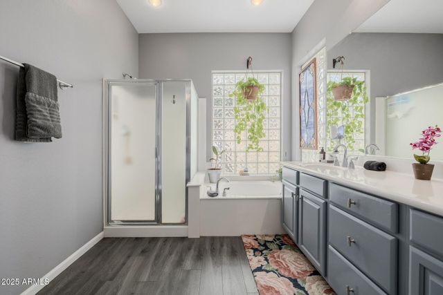 6816 S PINEHURST Drive, Gilbert, AZ 85298