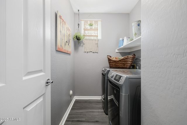 6816 S PINEHURST Drive, Gilbert, AZ 85298