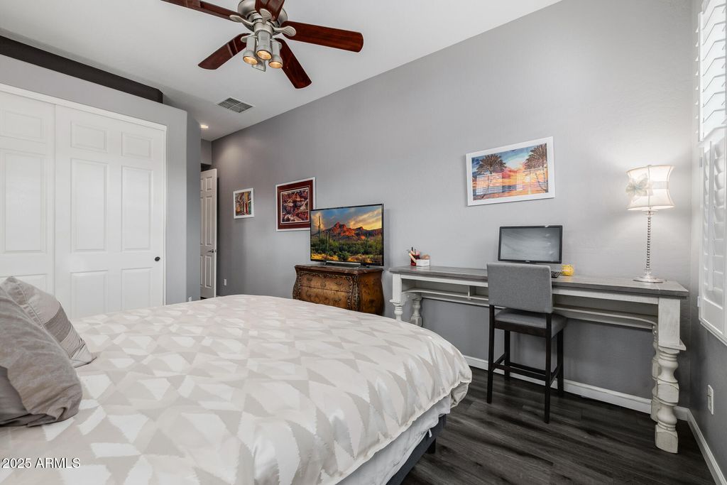 Image 37 of property listing at 6816 S PINEHURST Drive, Gilbert, AZ 85298