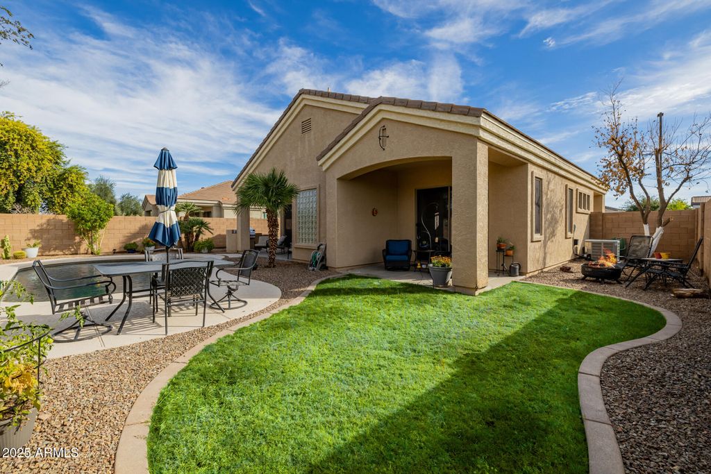 Image 43 of property listing at 6816 S PINEHURST Drive, Gilbert, AZ 85298
