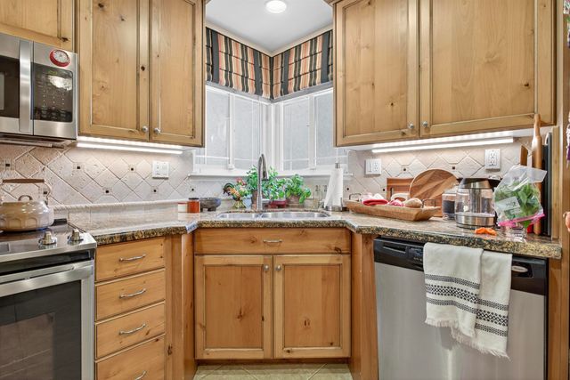 2229 Delucchi Drive, Pleasanton, CA 94588