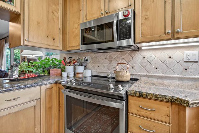 2229 Delucchi Drive, Pleasanton, CA 94588