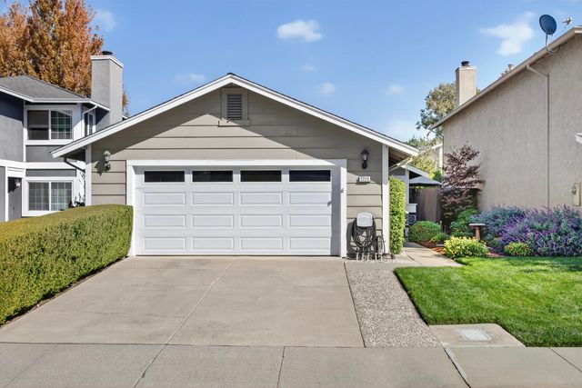 2229 Delucchi Drive, Pleasanton, CA 94588
